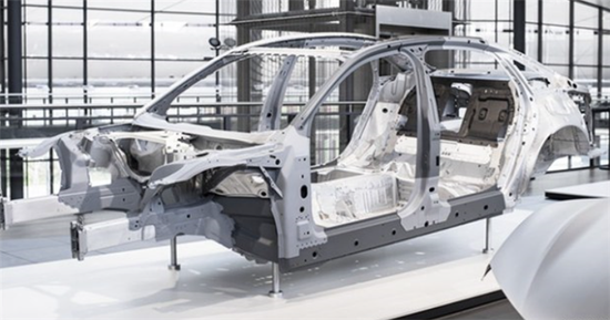 鋁制發(fā)動機，鋁制散熱器，全鋁車身